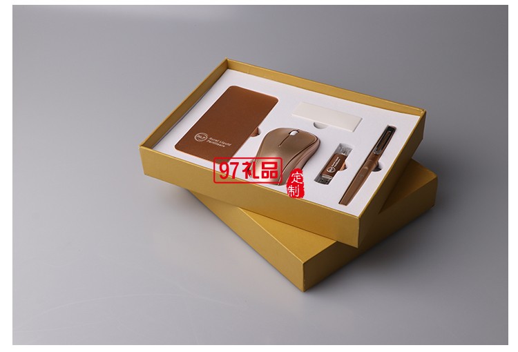 辦公禮品套裝_商務往來禮品4件套_液體化肥公司定制