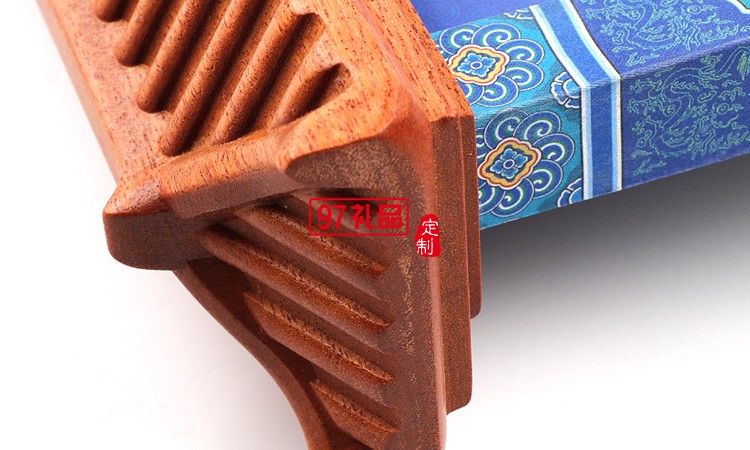 達(dá)州市民營(yíng)經(jīng)濟(jì)大會(huì)屏風(fēng)擺件案例