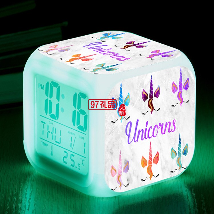 獨角獸七彩四方鬧鐘 創(chuàng)意小鬧鐘 學(xué)生兒童小禮品