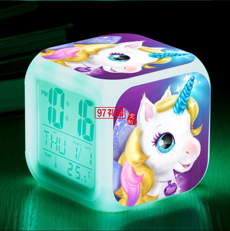 獨角獸七彩四方鬧鐘 創(chuàng)意小鬧鐘 學(xué)生兒童小禮品