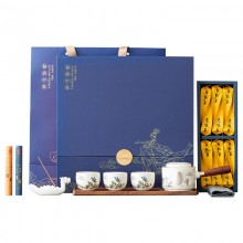 千里共嬋娟嫦娥中秋套裝桂香漫過(guò)窗臺(tái)時(shí)，月光已在禮盒里釀好了甜